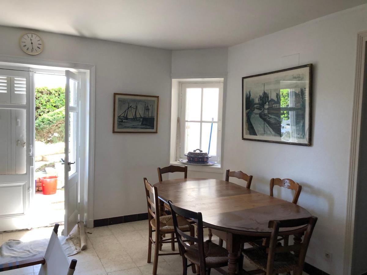 Falaise De Pontaillac Vaux-sur-Mer Extérieur photo