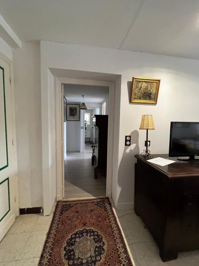 Falaise De Pontaillac Vaux-sur-Mer Extérieur photo